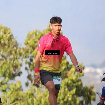 Runner Photo 5659535