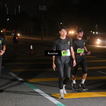 Runner Photo 5660014