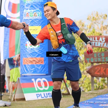 Runner Photo 5660411