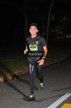 Runner Photo 5660873