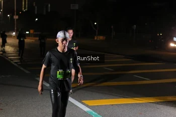 Runner Photo 5661189