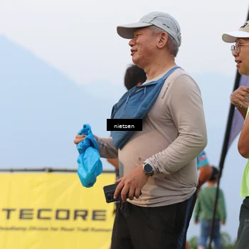 Runner Photo 5661200