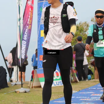 Runner Photo 5663365