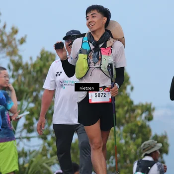 Runner Photo 5664095