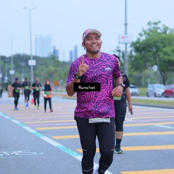 Runner Photo 5664678
