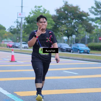 Runner Photo 5664695