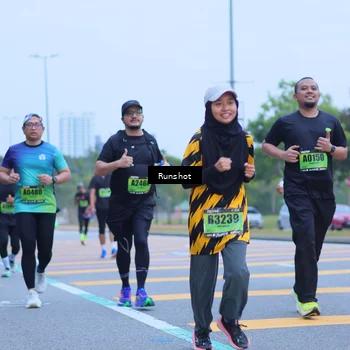 Runner Photo 5664728