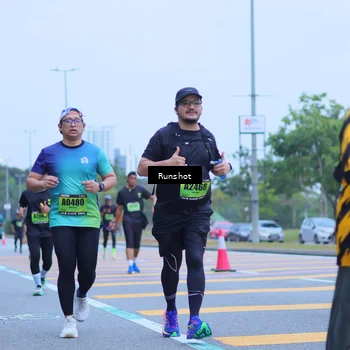 Runner Photo 5664731