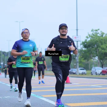 Runner Photo 5664741