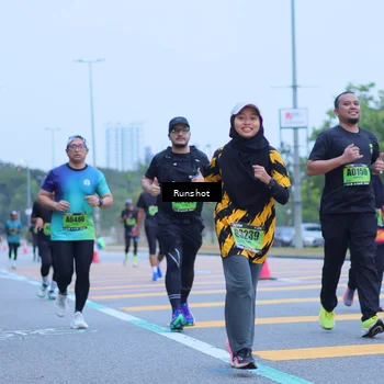 Runner Photo 5664778