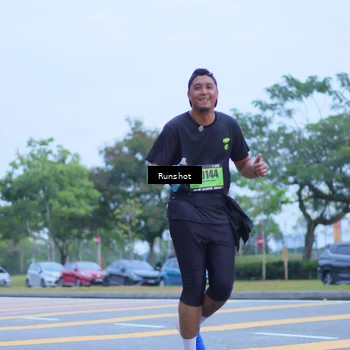 Runner Photo 5664798