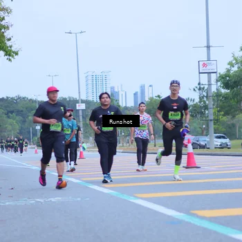 Runner Photo 5664807