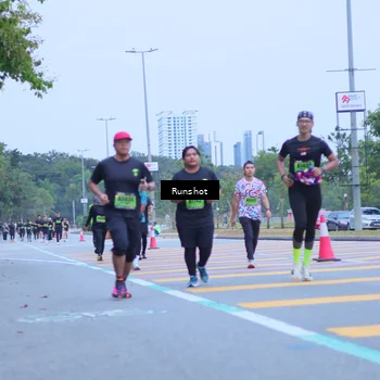Runner Photo 5664809