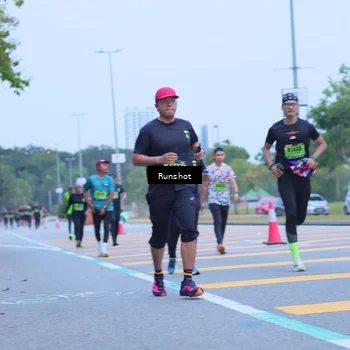 Runner Photo 5664815