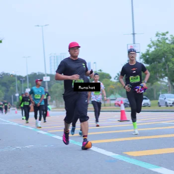 Runner Photo 5664819