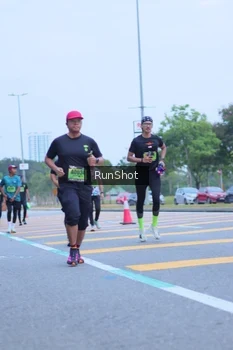 Runner Photo 5664822