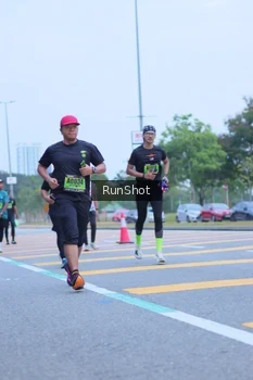 Runner Photo 5664824