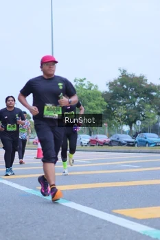 Runner Photo 5664835