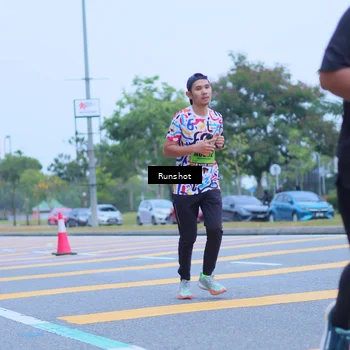Runner Photo 5664874