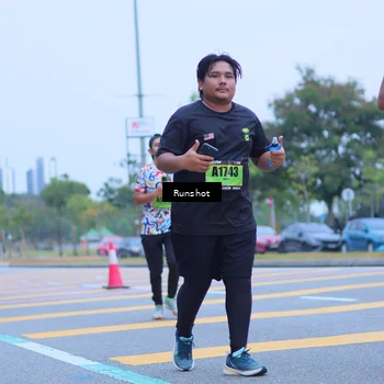 Runner Photo 5664901