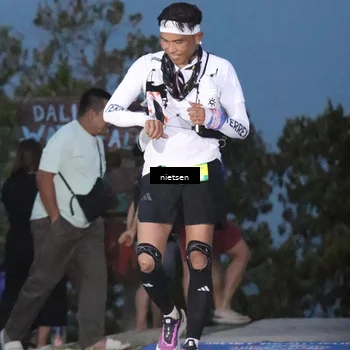 Runner Photo 5664924