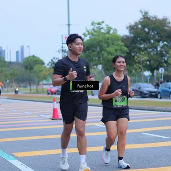 Runner Photo 5664975