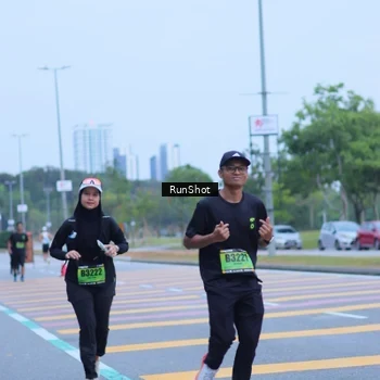 Runner Photo 5665009