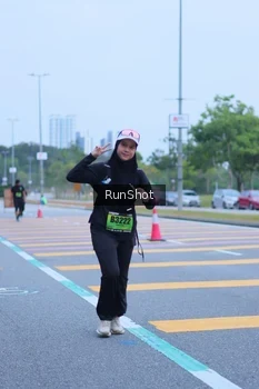 Runner Photo 5665020