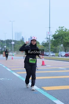 Runner Photo 5665023