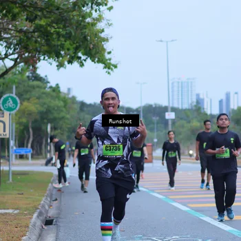 Runner Photo 5665074