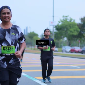 Runner Photo 5665094