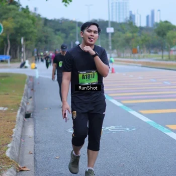 Runner Photo 5665133