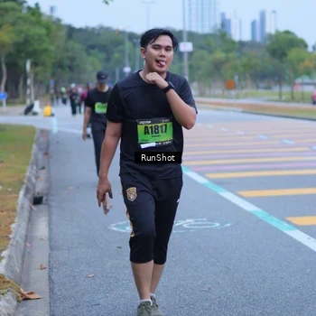 Runner Photo 5665134