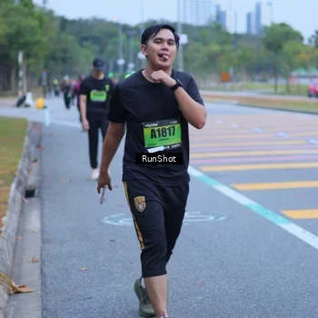 Runner Photo 5665146
