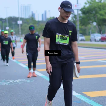 Runner Photo 5665160