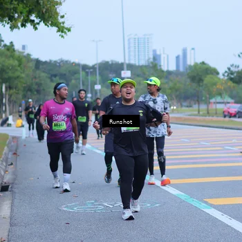 Runner Photo 5665173