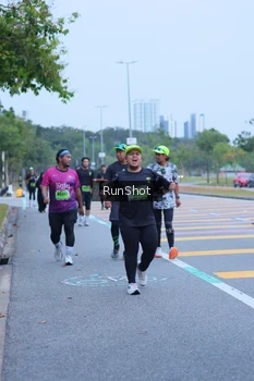 Runner Photo 5665177
