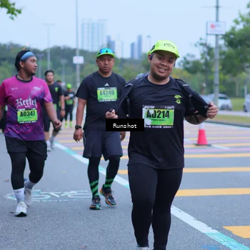 Runner Photo 5665194