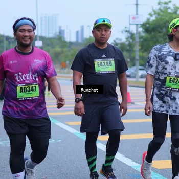 Runner Photo 5665223