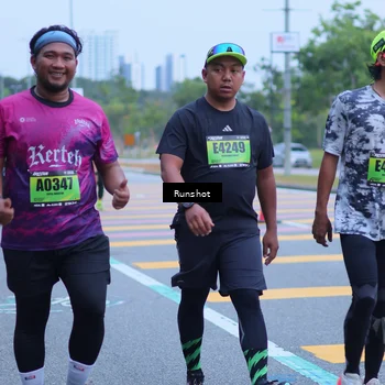 Runner Photo 5665230