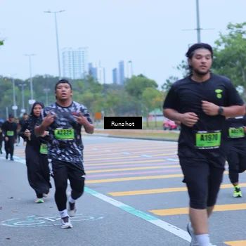 Runner Photo 5665258