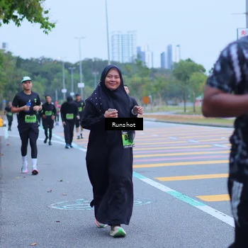Runner Photo 5665270