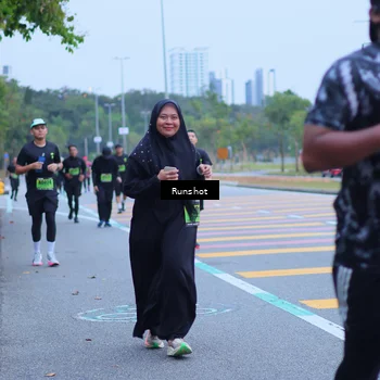 Runner Photo 5665274