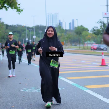 Runner Photo 5665285