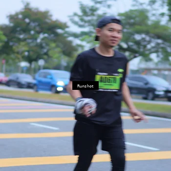 Runner Photo 5665295