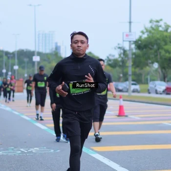 Runner Photo 5665303