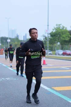 Runner Photo 5665307