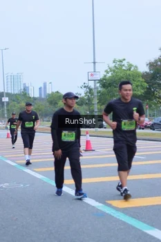 Runner Photo 5665319