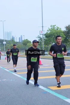 Runner Photo 5665326