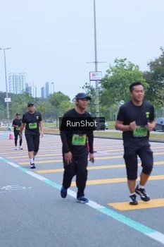 Runner Photo 5665328